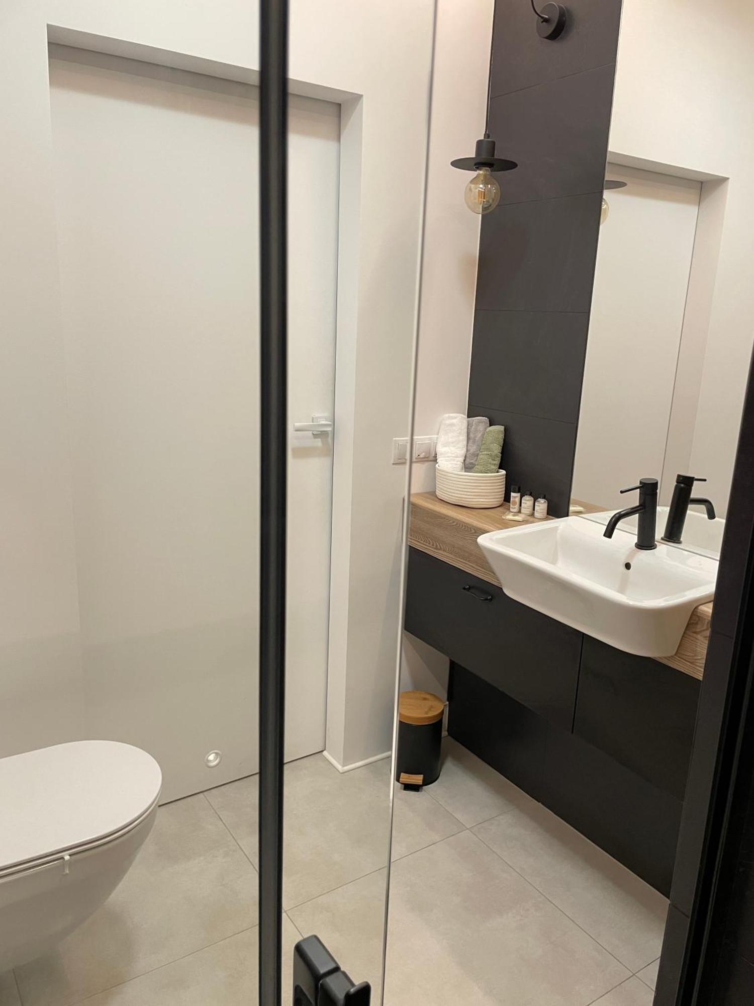 Fancy Apartment Near Manufaktura In Center Of Lodz المظهر الخارجي الصورة